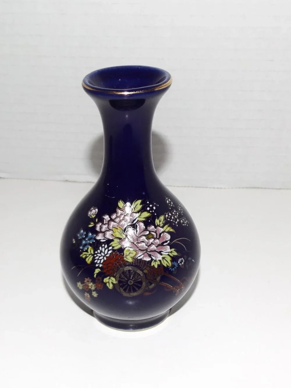 3 Vintage Japanese Porcelain Cobalt Blue Painted Vases Kutani Gilt Trim